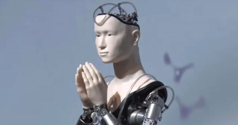 Robot Phật Bà Quan Âm giảng dạy Phật giáo tại Nhật