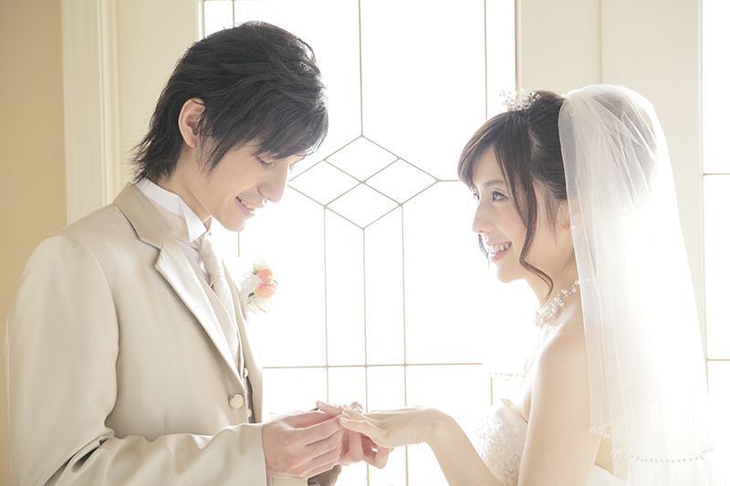 chính phủ Nhật thúc đẩy người dân kết hôn