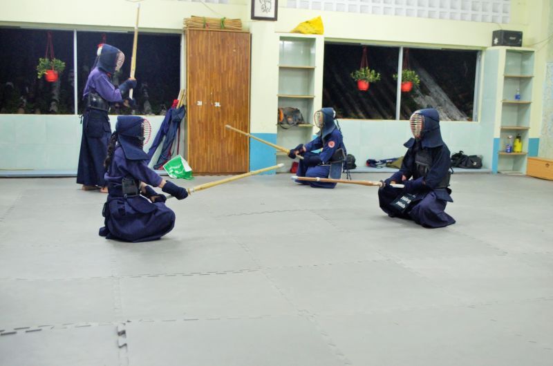 luyện tập võ Kendo