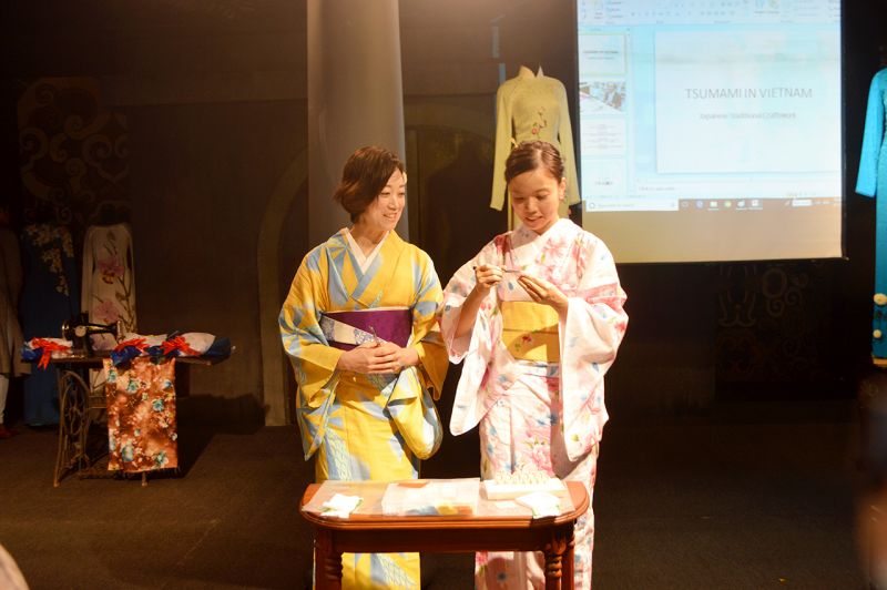 Nghệ thuật hoa vải tsumami
