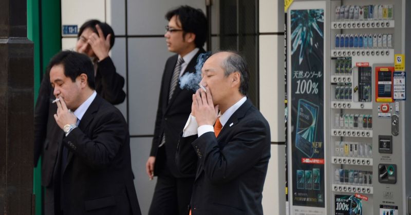 lượng người Nhật hút thuốc lá tương đối cao