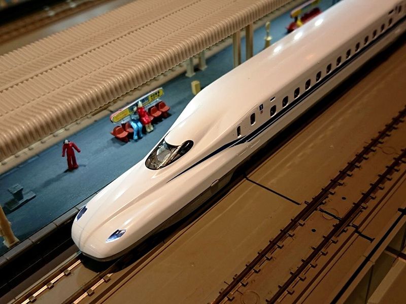 ra mắt mô hình tàu Shinkansen mới N700S