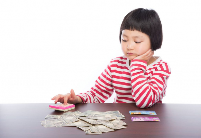 trẻ em Nhật sử dụng tiền tiêu vặt như thế nào